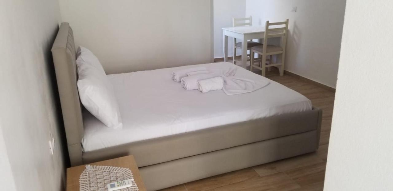 Vila Sita Vlorë Buitenkant foto